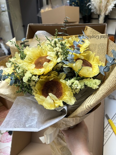[Golden yellow] Graduation Bouquet 4